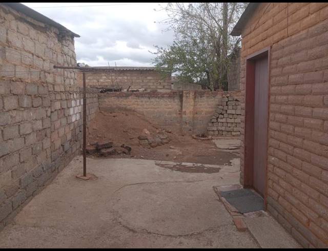 2 BEDROOM HOUSE FOR SALE IN MAMELODI EAST